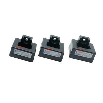 YJJ L03S600D15WM 10μs 20mA bidirektionale ± 1% 600A A Hall-Stromsensor ist in der Basis installiert
