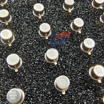 AD590JH Zwei-Pin-Integrierter Schaltkreis Temperatursensor hohe Kalibriergenauigkeit und elektrischer Widerstand